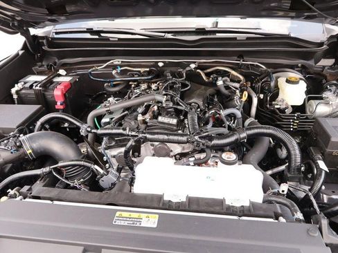 New 2025 Toyota Tacoma SR5 image 28