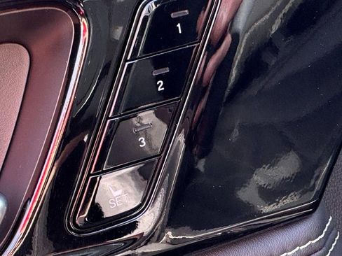 Certified 2026 Acura MDX Advance Package image 18