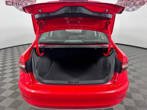 Used 2021 Volkswagen Jetta S w/ Driver Assistance Package image 25