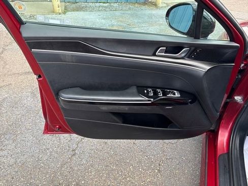 Used 2022 Kia K5 GT image 8