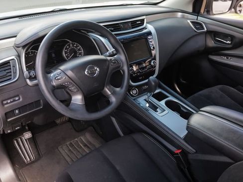 Used 2019 Nissan Murano S FWD image 39
