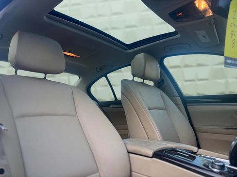 Used 2011 BMW 528i Sedan image 15