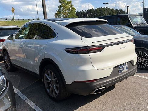 Used 2020 Porsche Cayenne AWD/4WD image 7