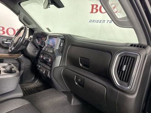 Used 2019 Chevrolet Silverado 1500 LT w/ All-Star Edition image 17