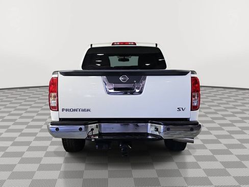 Used 2013 Nissan Frontier SV w/ SV Value Truck Pkg RWD image 7