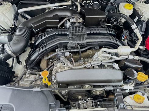 Certified 2024 Subaru Crosstrek 2.0i Premium AWD/4WD image 41