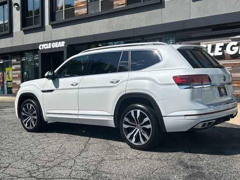 Used 2023 Volkswagen Atlas SEL Premium AWD/4WD image 4