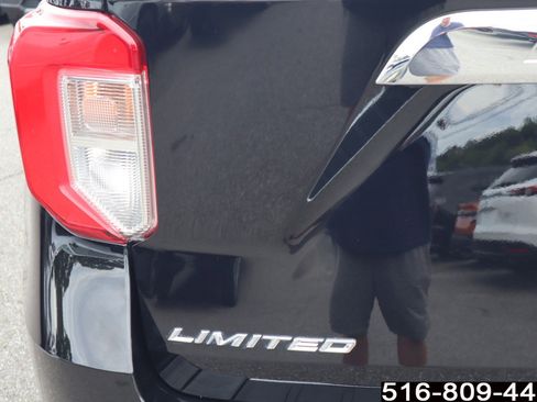 Used 2022 Ford Explorer Limited image 37