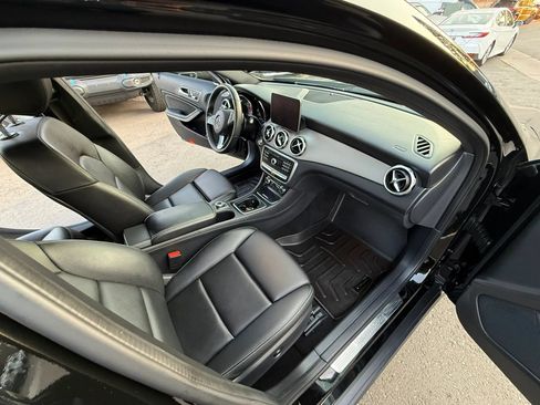Used 2019 Mercedes-Benz GLA 250 4MATIC image 19
