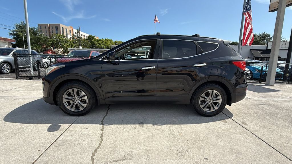Used 2015 Hyundai Santa Fe Sport w/ Option Group 02 FWD image 11