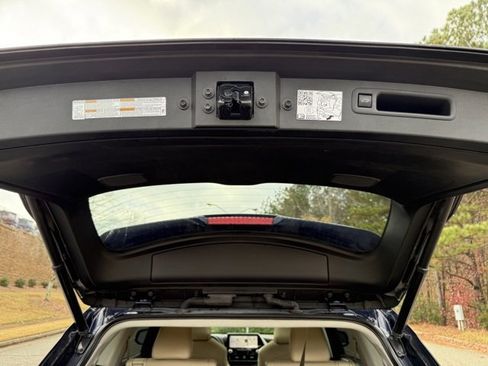 Used 2022 Toyota Highlander Limited image 33