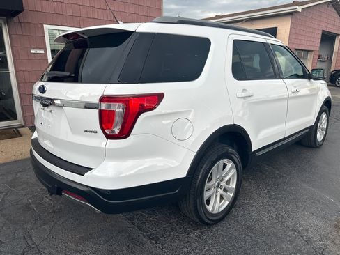 Used 2019 Ford Explorer XLT w/ Equipment Group 201A AWD/4WD image 5