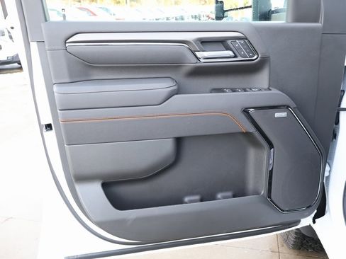 New 2026 GMC Sierra 2500 AT4 image 11