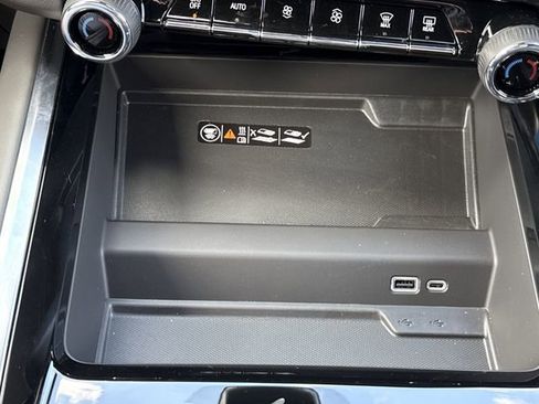 New 2026 Chevrolet Tahoe Premier image 30