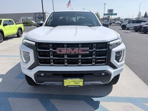 Used 2024 GMC Canyon AT4 w/ AT4 Premium Package AWD/4WD image 7