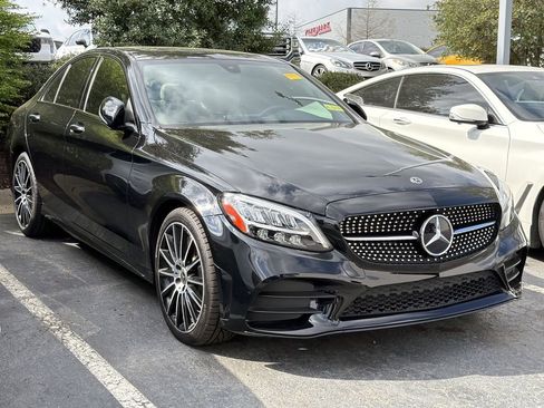 Used 2019 Mercedes-Benz C 300 4MATIC Sedan image 3