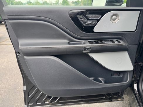 New 2025 Lincoln Aviator Reserve w/ Equipment Group 201A image 23