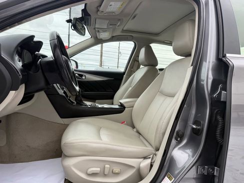 Used 2020 INFINITI Q50 Luxe w/ Essential Package (3.0T Luxe) image 18