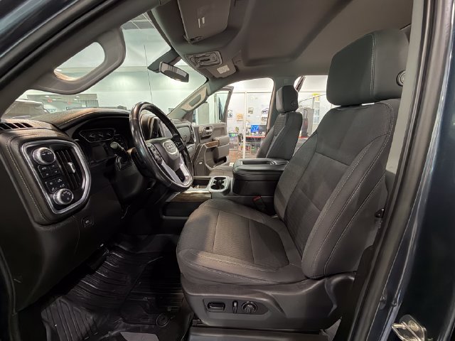 Used 2020 GMC Sierra 1500 Elevation w/ Elevation Value Package AWD/4WD image 11