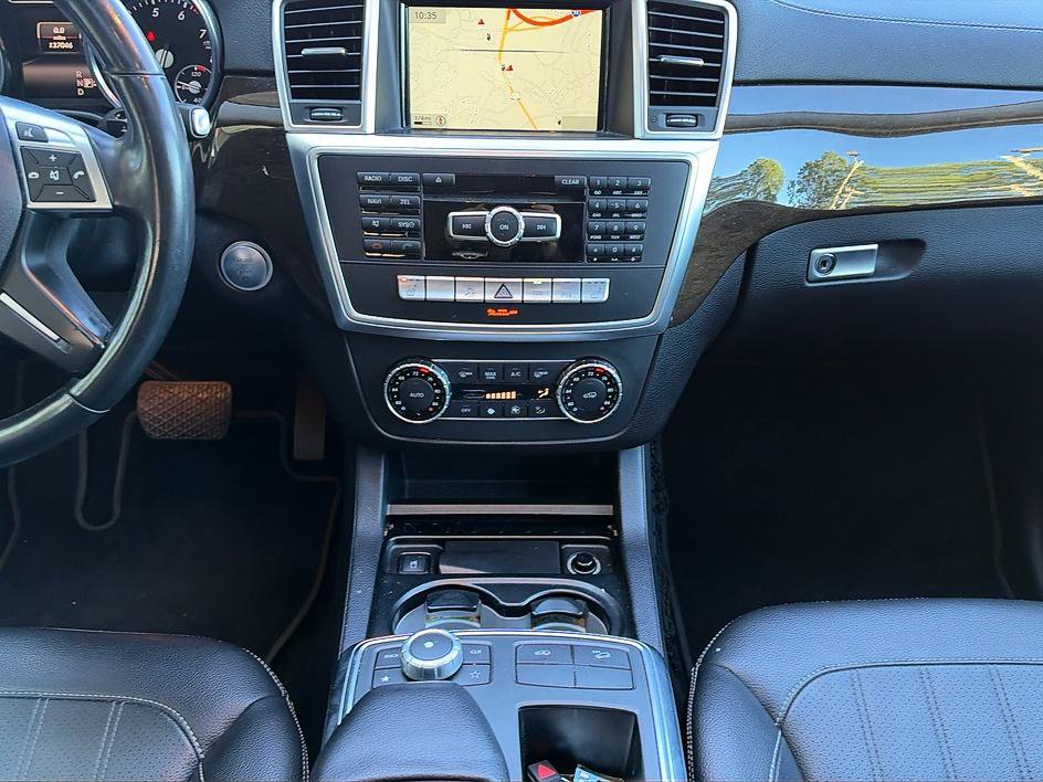 Used 2015 Mercedes-Benz GL 450 4MATIC image 15