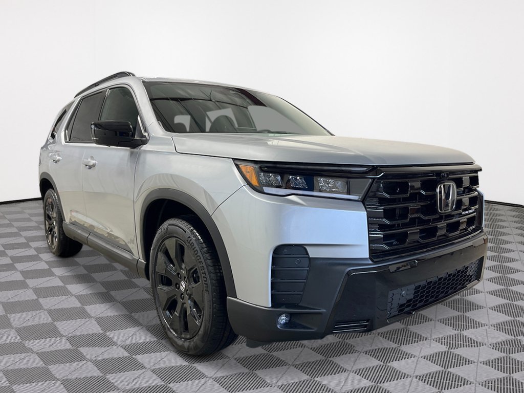 New 2026 Honda Pilot Black Edition image 9