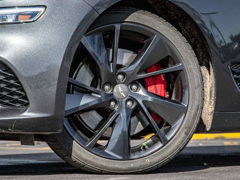 Used 2022 Genesis G70 3.3T image 6