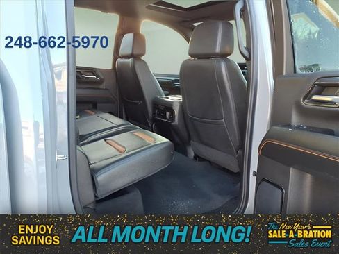 Used 2024 GMC Sierra 3500 AT4 w/ AT4 Premium Plus Package image 8