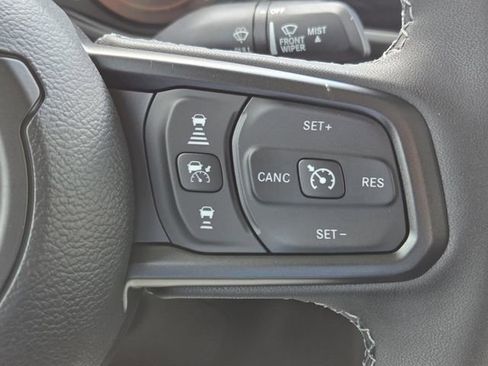 New 2026 Jeep Gladiator Sport AWD/4WD image 19