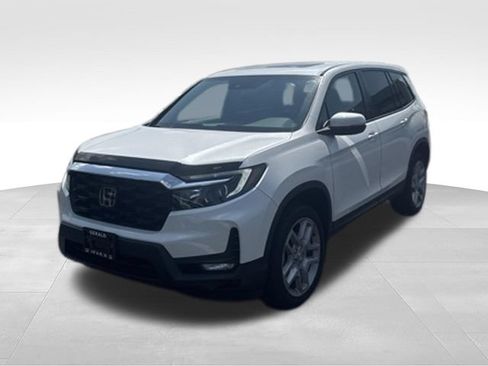 Used 2024 Honda Passport EX-L image 6