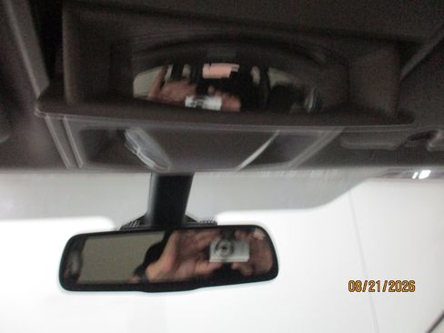 Used 2019 Dodge Grand Caravan SE w/ UConnect Hands-Free Group FWD image 19