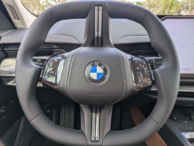 New 2027 BMW 740i RWD image 28