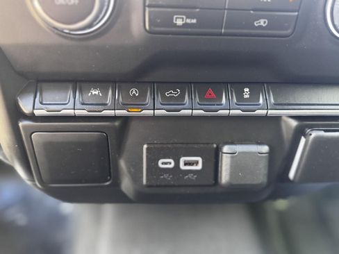Certified 2024 Chevrolet Silverado 1500 Custom AWD/4WD image 26