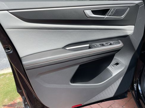New 2026 Volkswagen Atlas Peak Edition AWD/4WD image 14