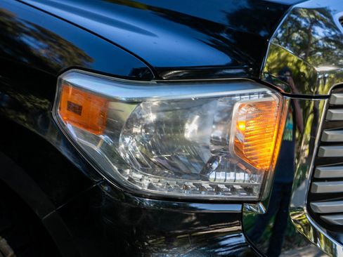 Used 2016 Toyota Tundra Limited w/ Limited Premium Package image 10