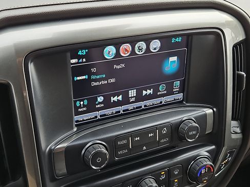 Used 2018 Chevrolet Silverado 1500 LTZ Z71 w/ LTZ Plus Package image 16