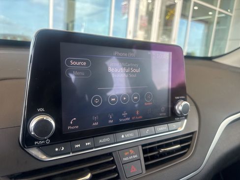 Used 2021 Nissan Altima 2.5 SV image 7