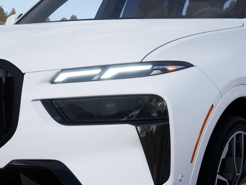 New 2026 BMW X7 xDrive40i w/ M Sport Package AWD/4WD image 33