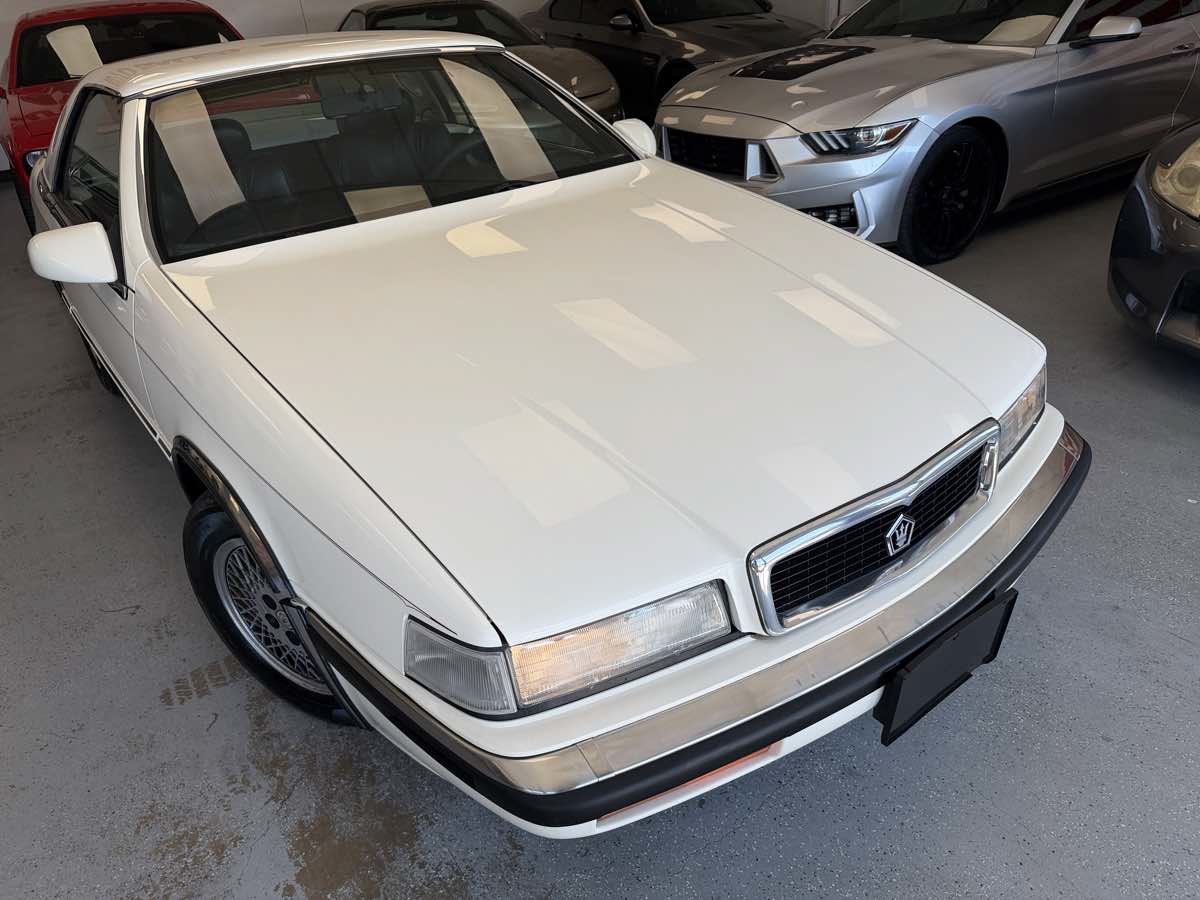 Used 1990 Chrysler TC by Maserati FWD image 11