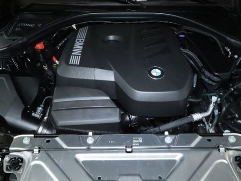Used 2025 BMW 330i xDrive Sedan AWD/4WD image 39