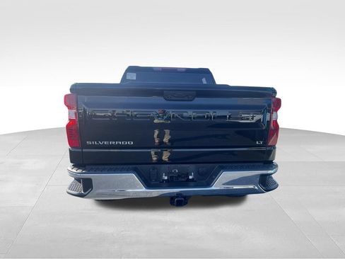 Used 2024 Chevrolet Silverado 1500 LT AWD/4WD image 8