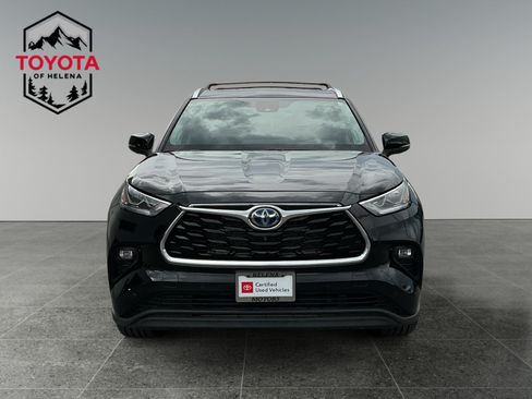 Certified 2023 Toyota Highlander Limited AWD/4WD image 8