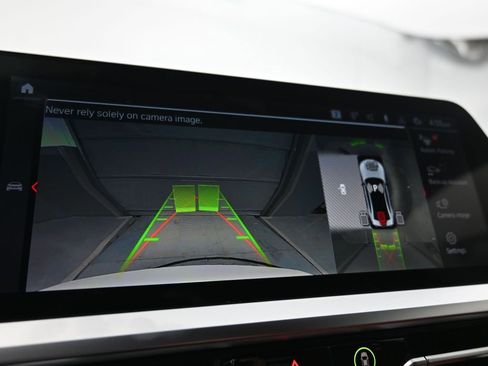 Used 2022 BMW M3 Competition w/ M Carbon Exterior Package image 44