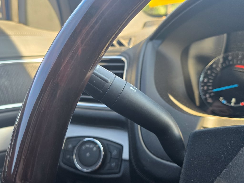 Used 2018 Ford Explorer Platinum AWD/4WD image 27