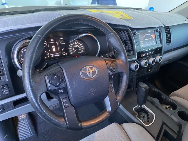 Used 2020 Toyota Sequoia SR5 w/ Carpet Mat Package (TMS) RWD image 19