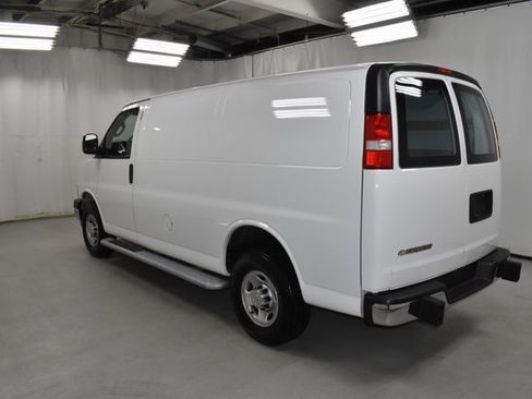 Used 2024 Chevrolet Express 2500 w/ Driver Convenience Package image 7