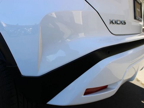 Used 2023 Nissan Kicks S FWD image 25