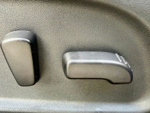 Used 2019 INFINITI QX60 Luxe w/ Essential Package image 14