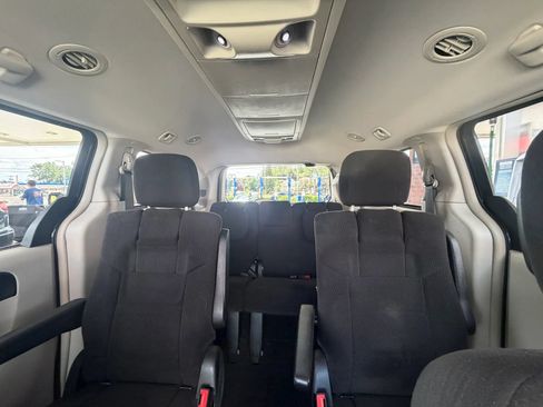 Used 2012 Dodge Grand Caravan Crew w/ Safety Sphere Group FWD image 15