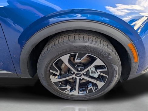 Certified 2023 Kia Sportage EX image 27
