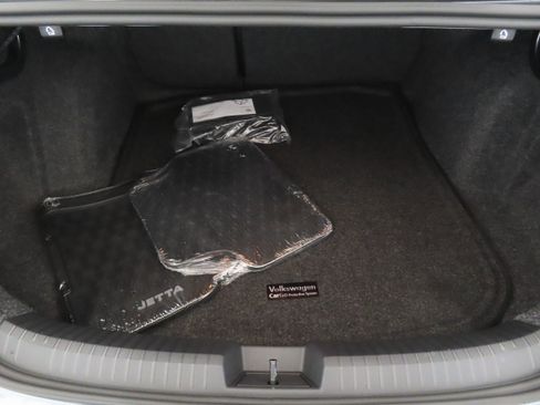 New 2026 Volkswagen Jetta SE image 24